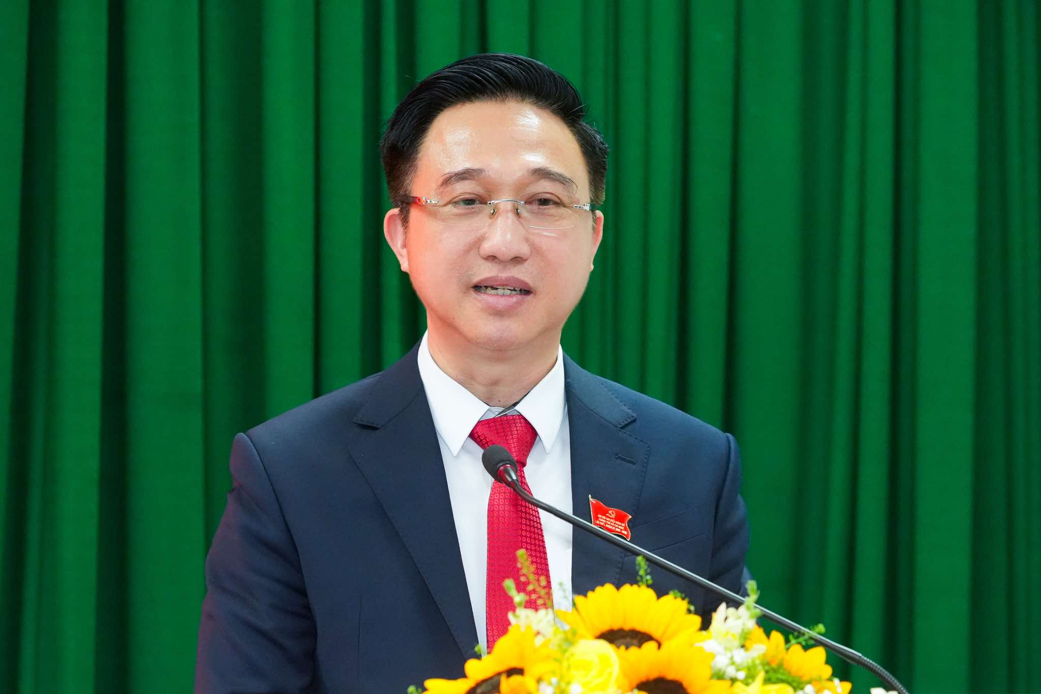 胡志明市将审查、评估人事安排以实现党代会提出的目标