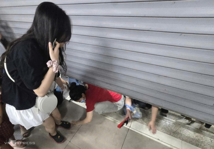 河内9月2日乘坐地铁的乘客需要注意什么？