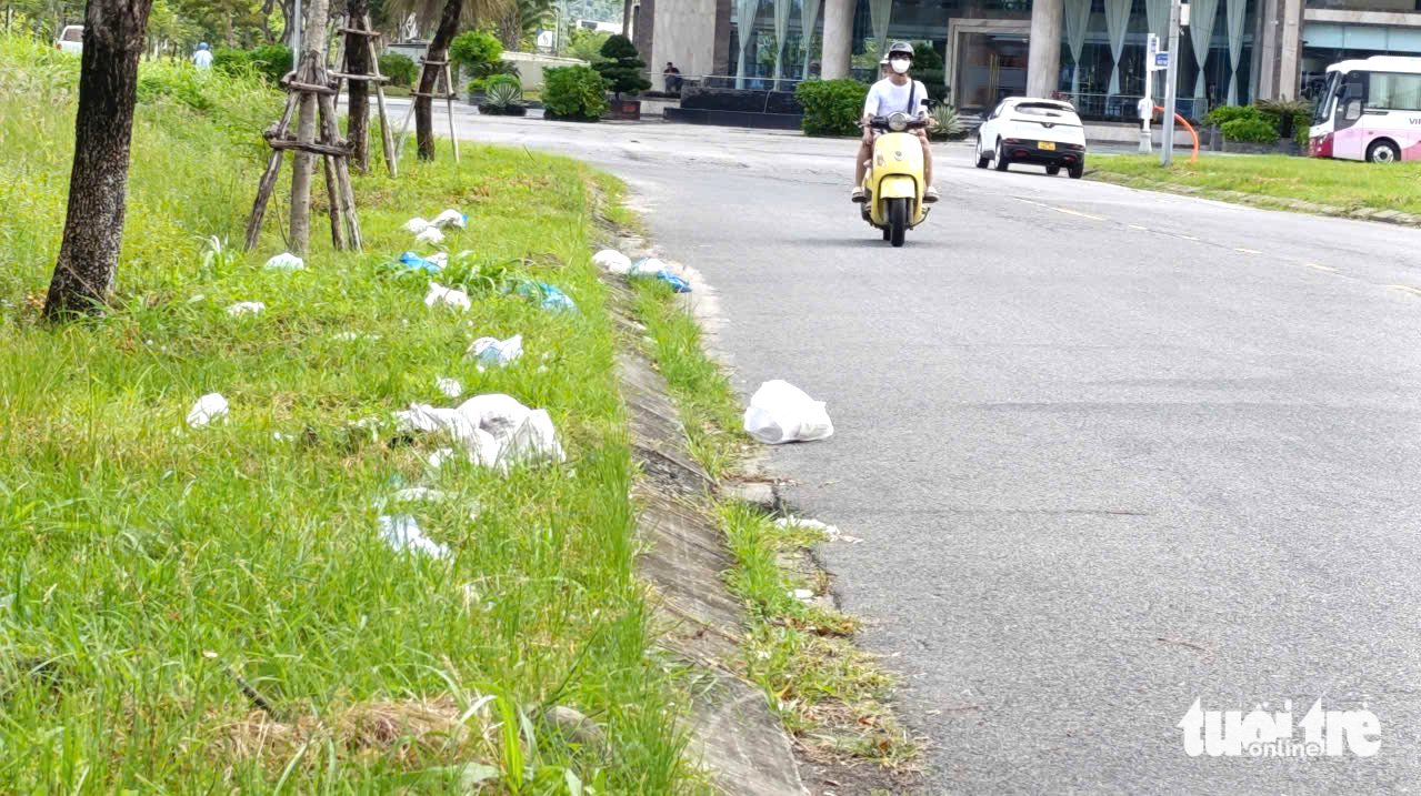 街道设立巡逻队，日夜埋伏处罚多人乱扔垃圾