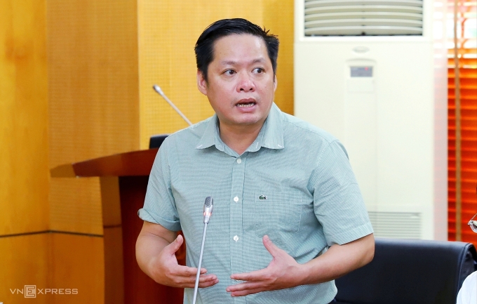 修改法律，减少程序帮助公务员'减轻负担'