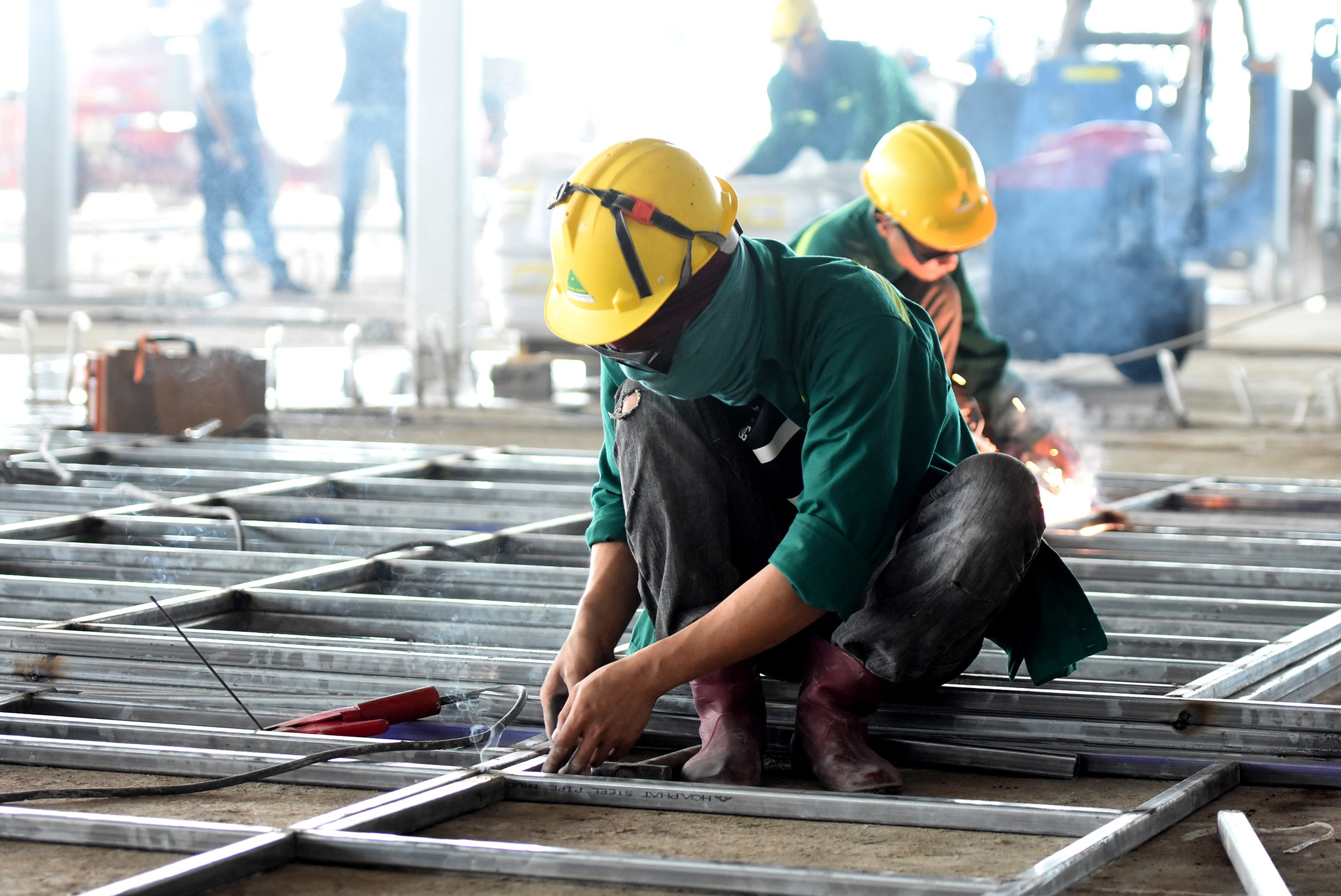 龙城机场：增加超过1000名人员以确保迎接首班航班