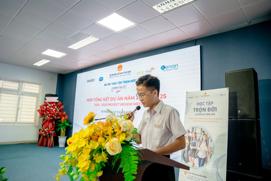 '终身学习'计划吸引旅游专业学生