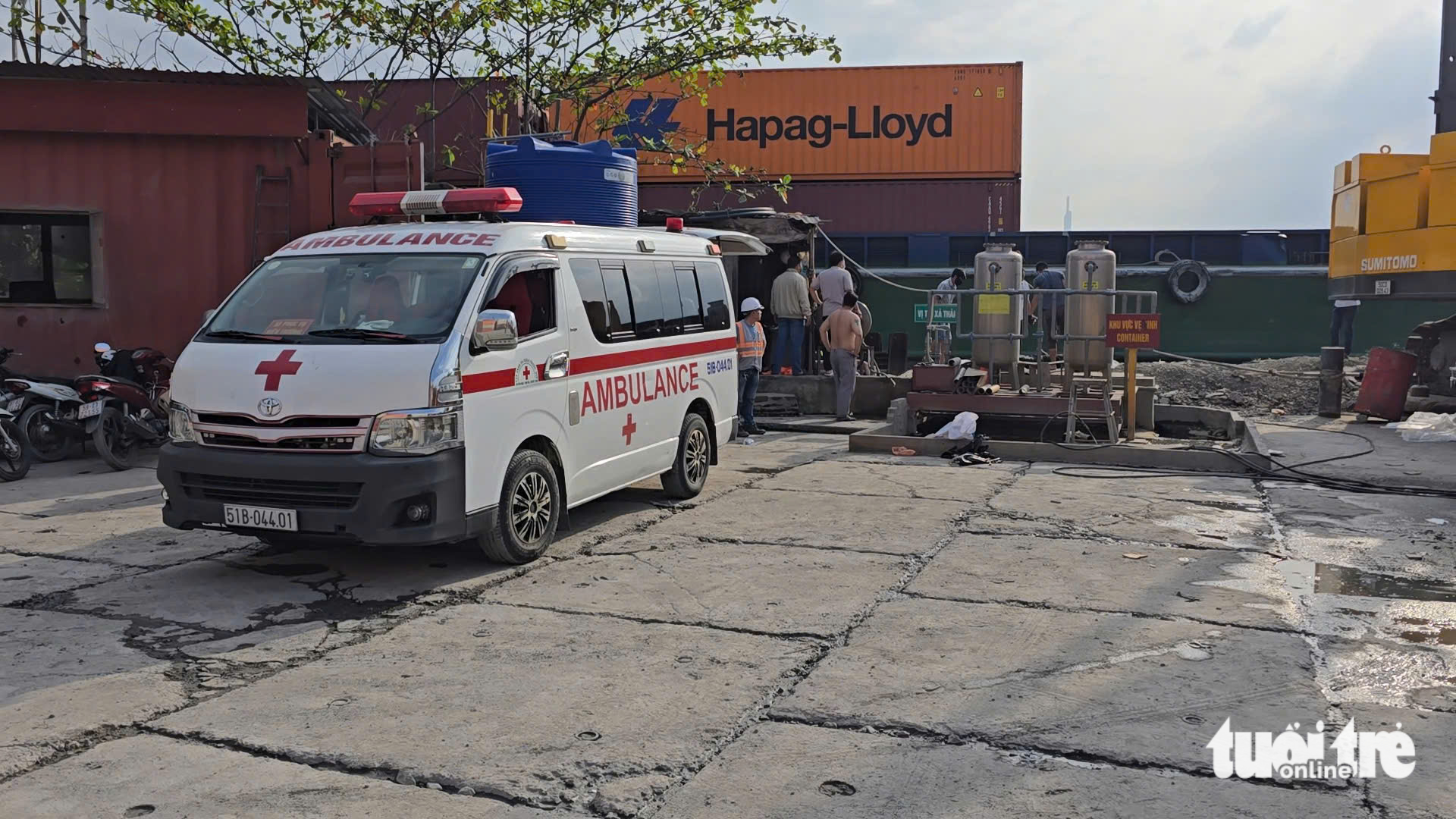 在西贡河发现背部有鲤鱼纹身的男性尸体