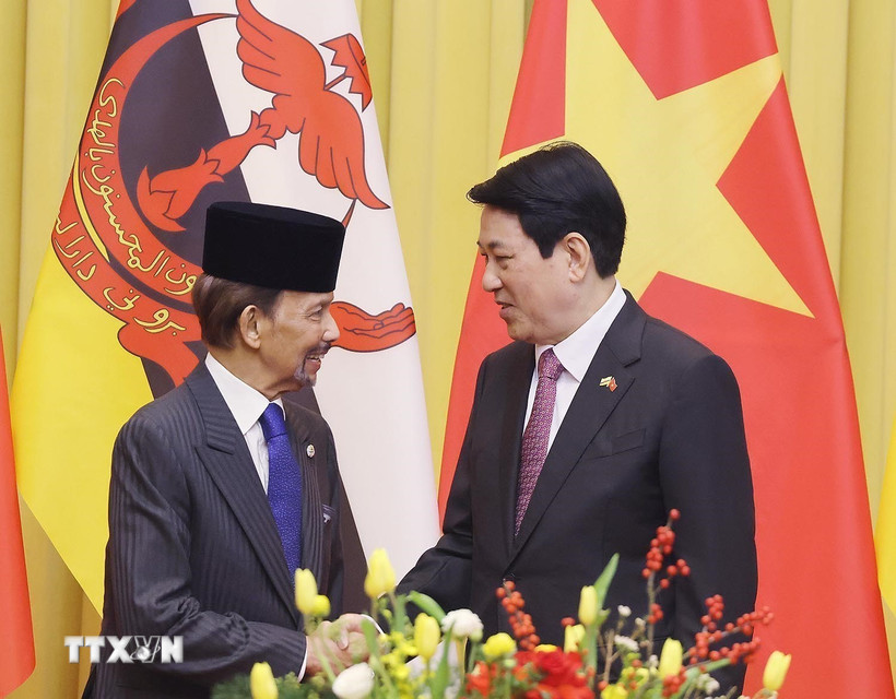 越南与文莱签署三项海洋合作文件