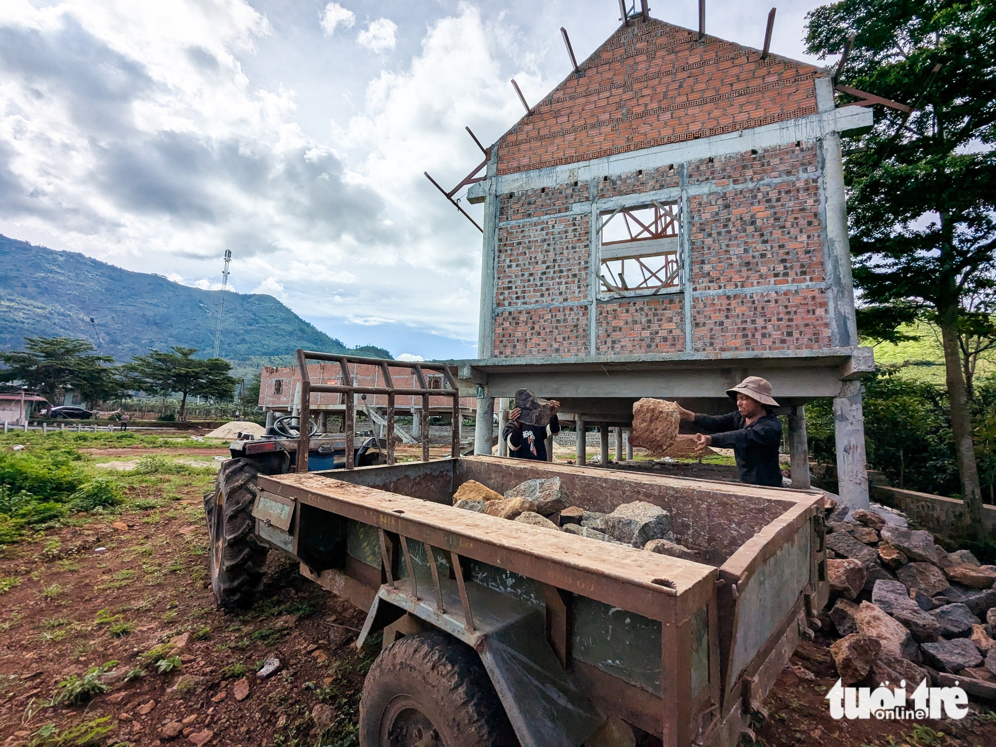 建造混凝土房屋阻挡Chư Đăng Ya火山：原县主席'希望理解'