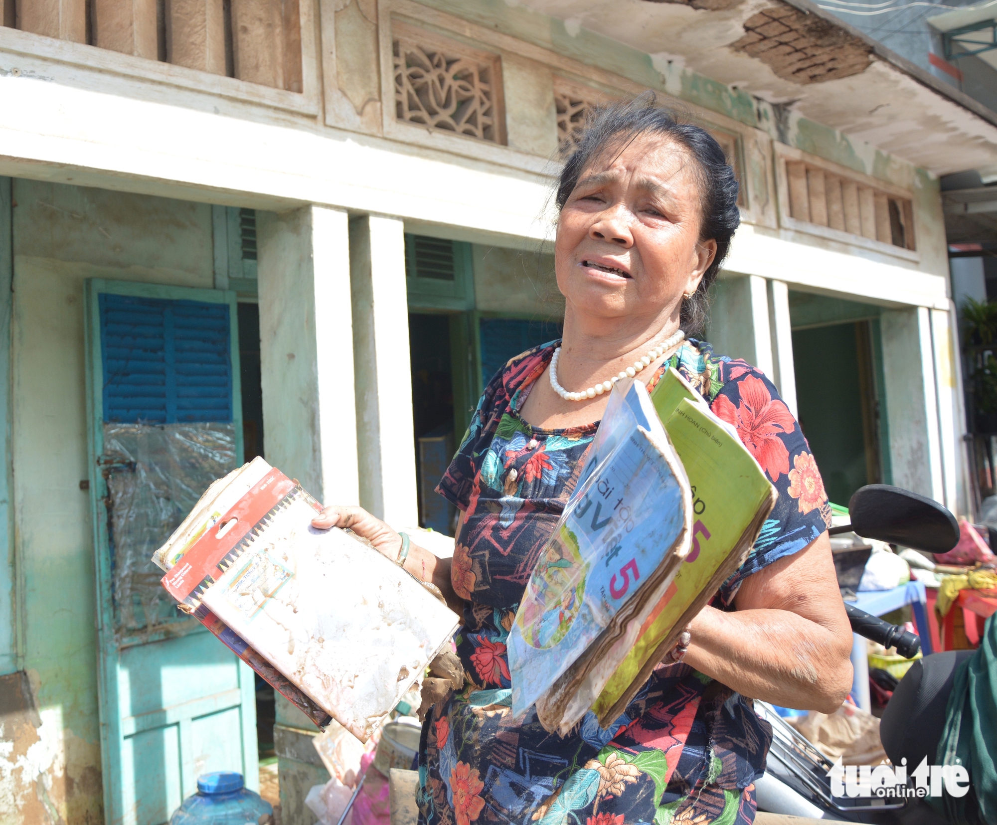 平顺旧区多地仍被洪水深淹