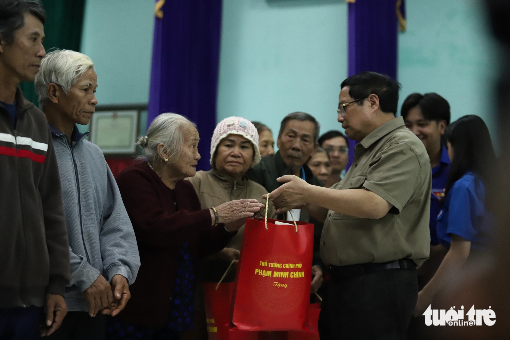 总理要求开展'光中战役'为洪水灾区民众重建房屋