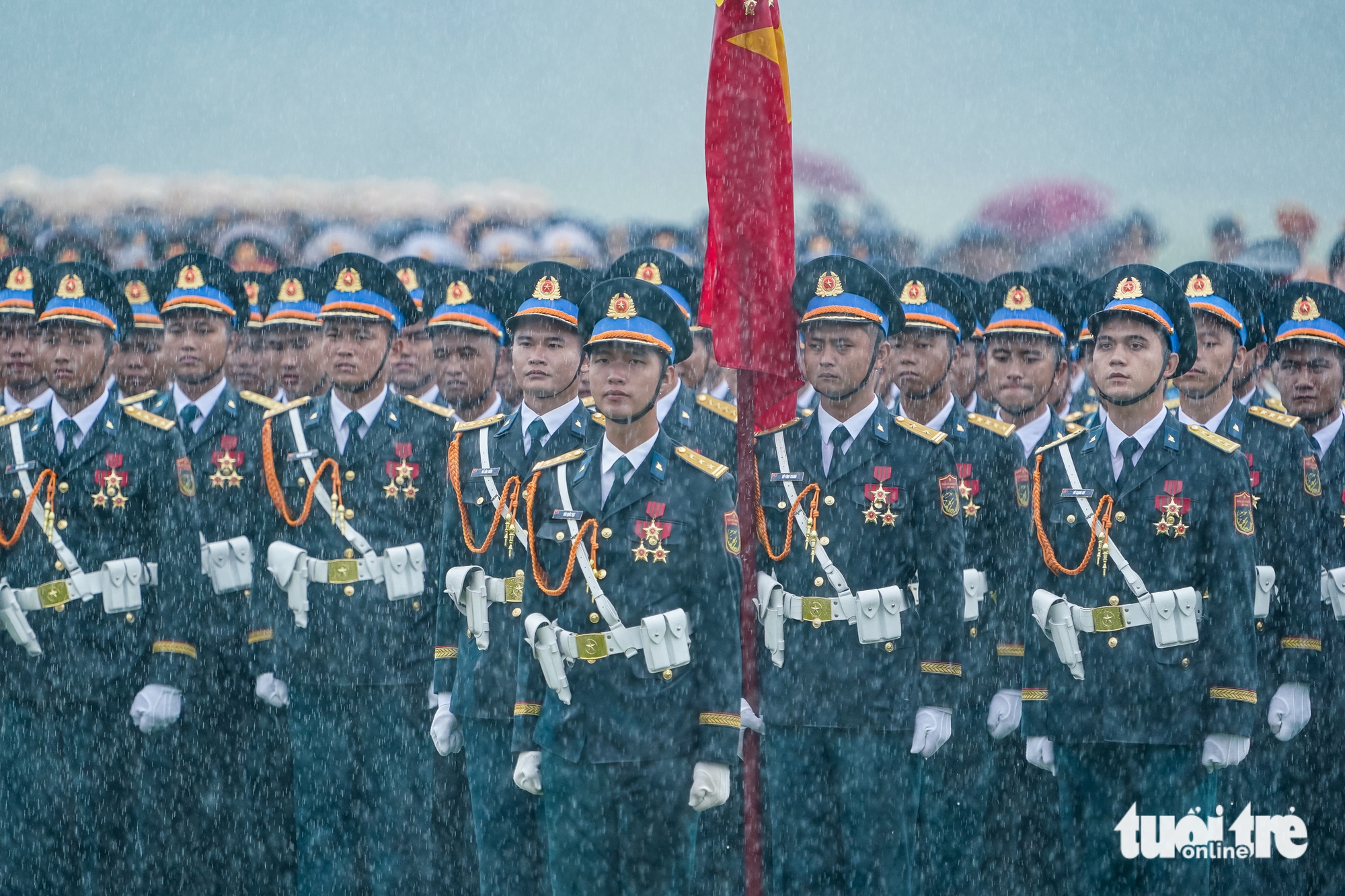 越南拥有完整的各军种力量，稳固保卫祖国