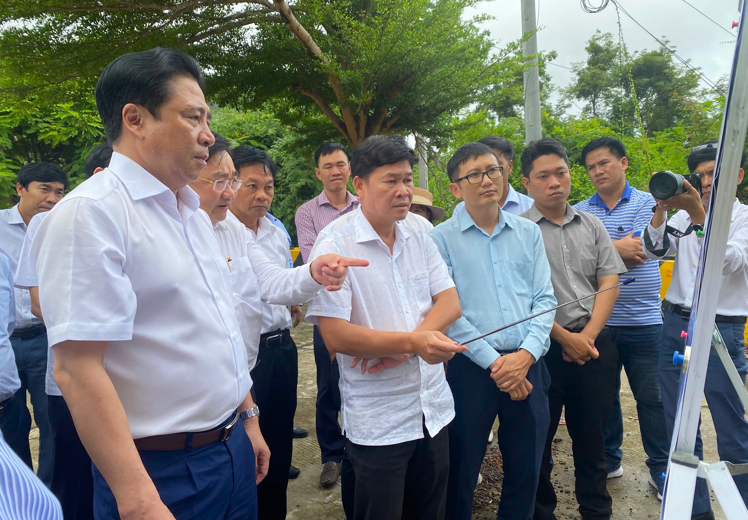 将建设4公里长的跨海大桥连接金兰机场与庆和省南部