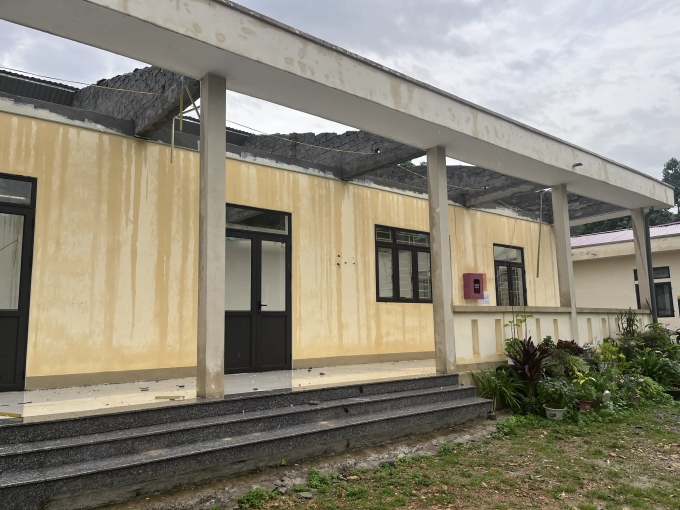 中部学校在台风后艰难应对