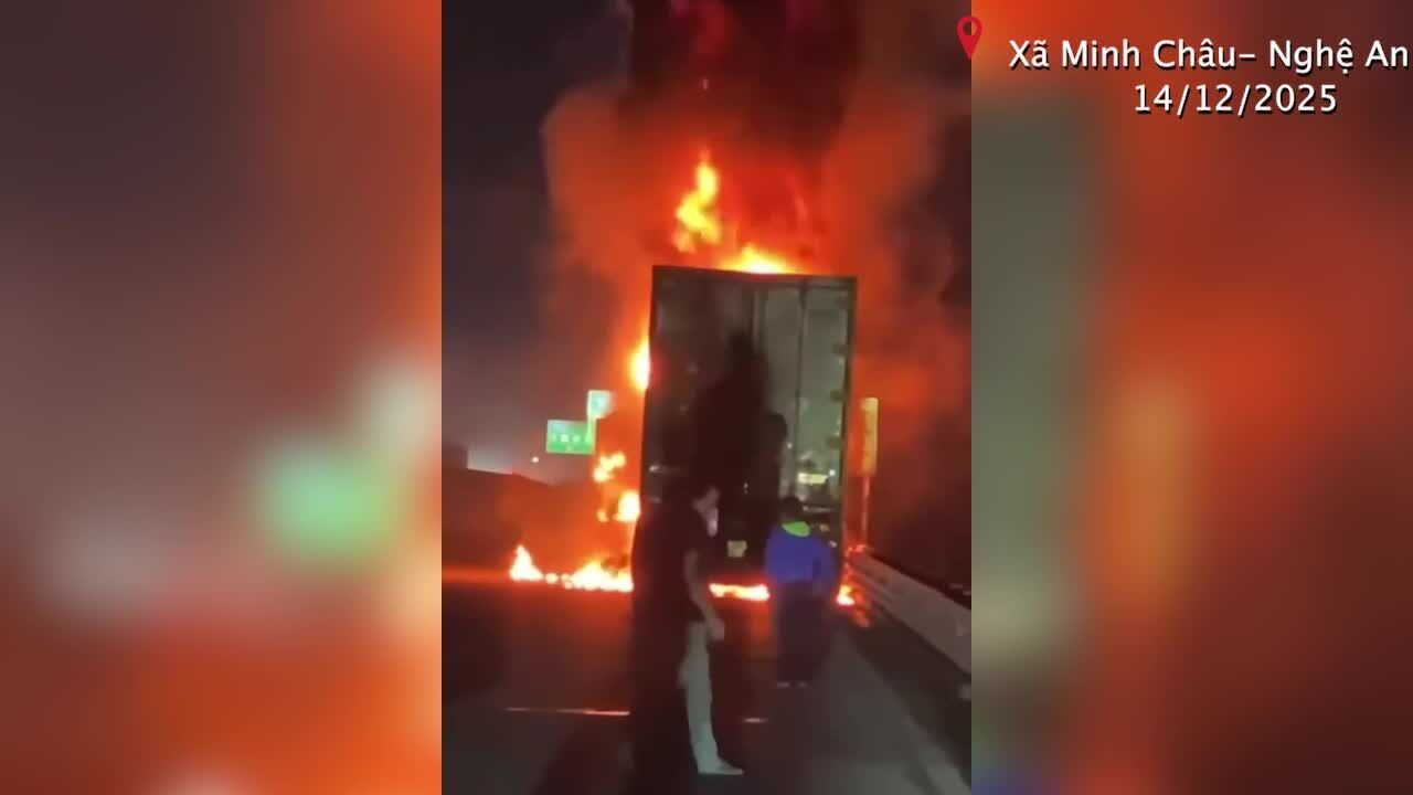 牵引车烧毁，演州-拜沃高速公路拥堵