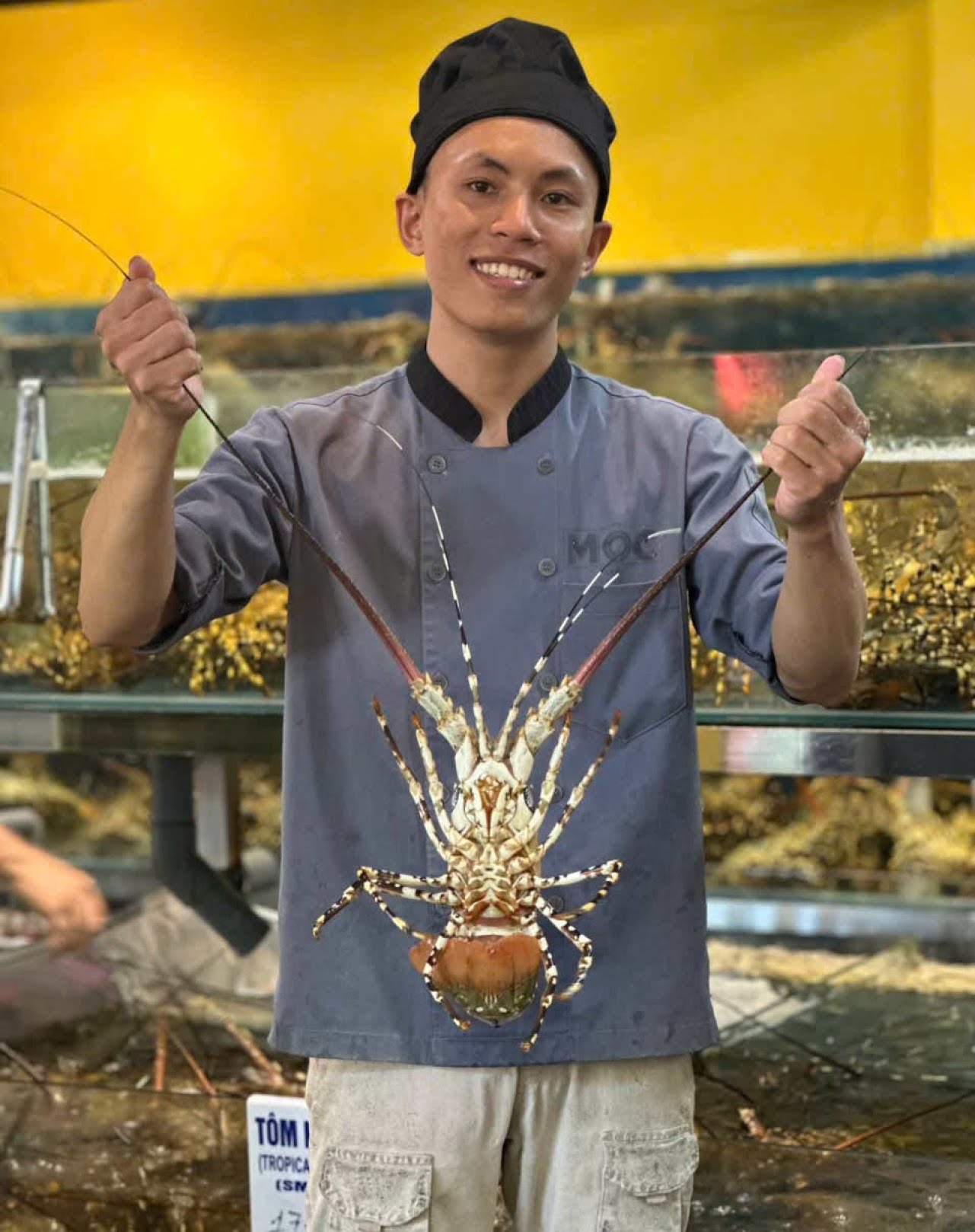 根据外国人推荐的岘港美食餐厅