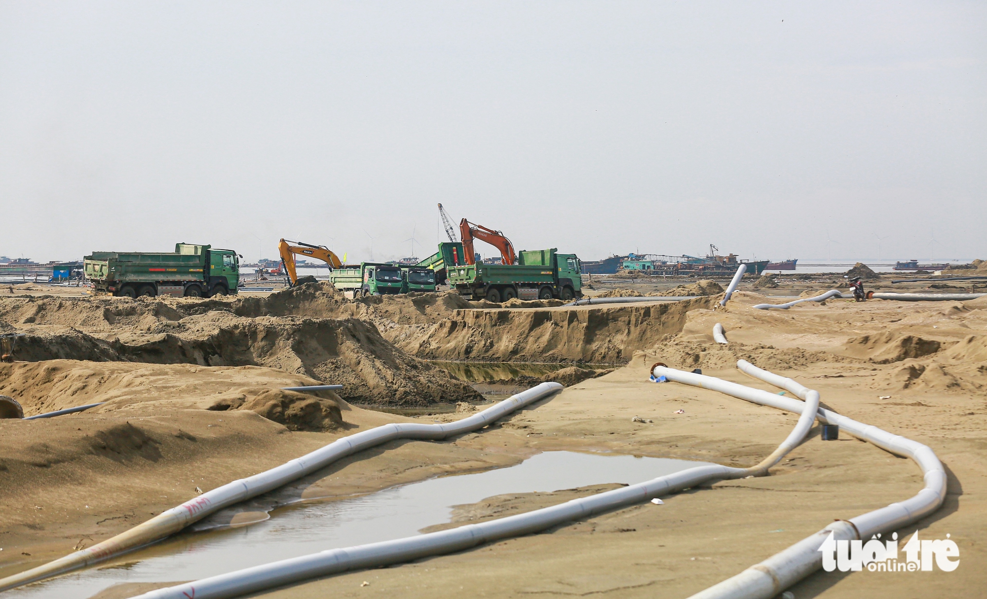 芹耶2870公顷填海城市已接近完成填平，第一阶段将于11月完成