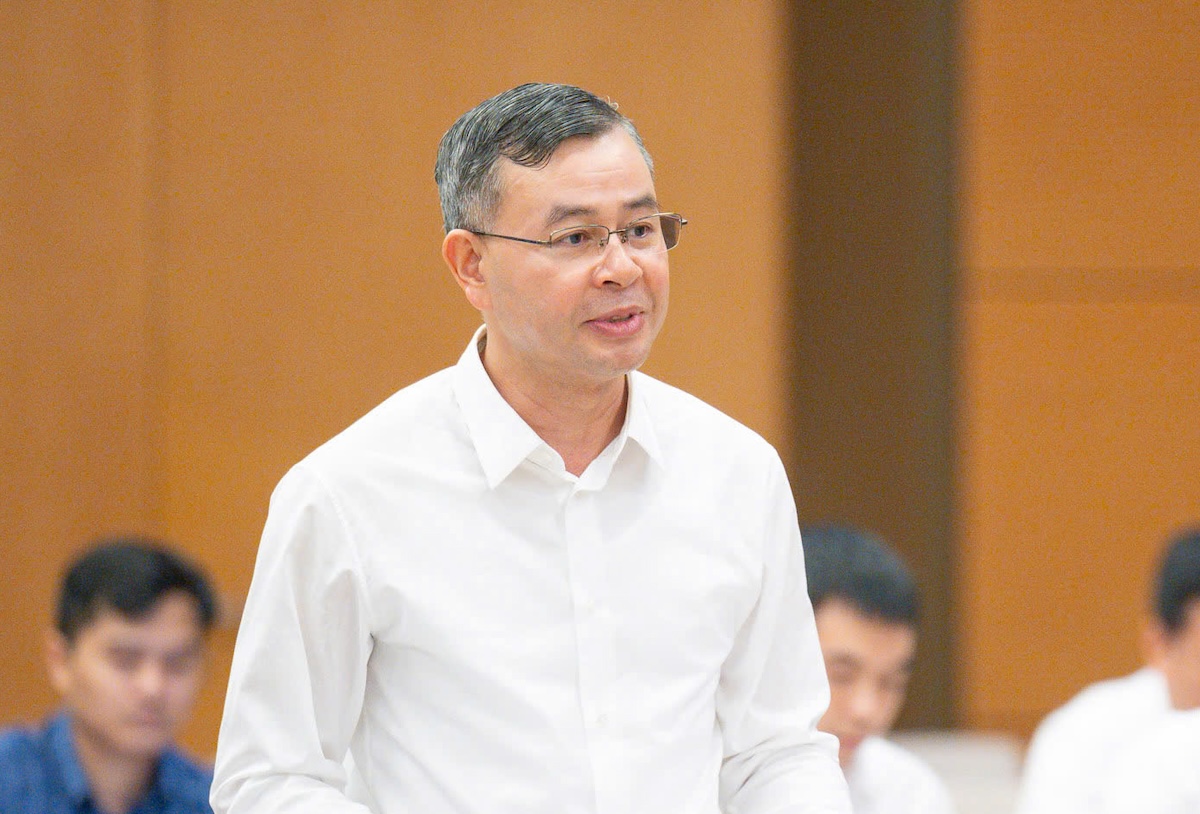 国家审计署将四起涉嫌违法案件档案移交警察调查机关