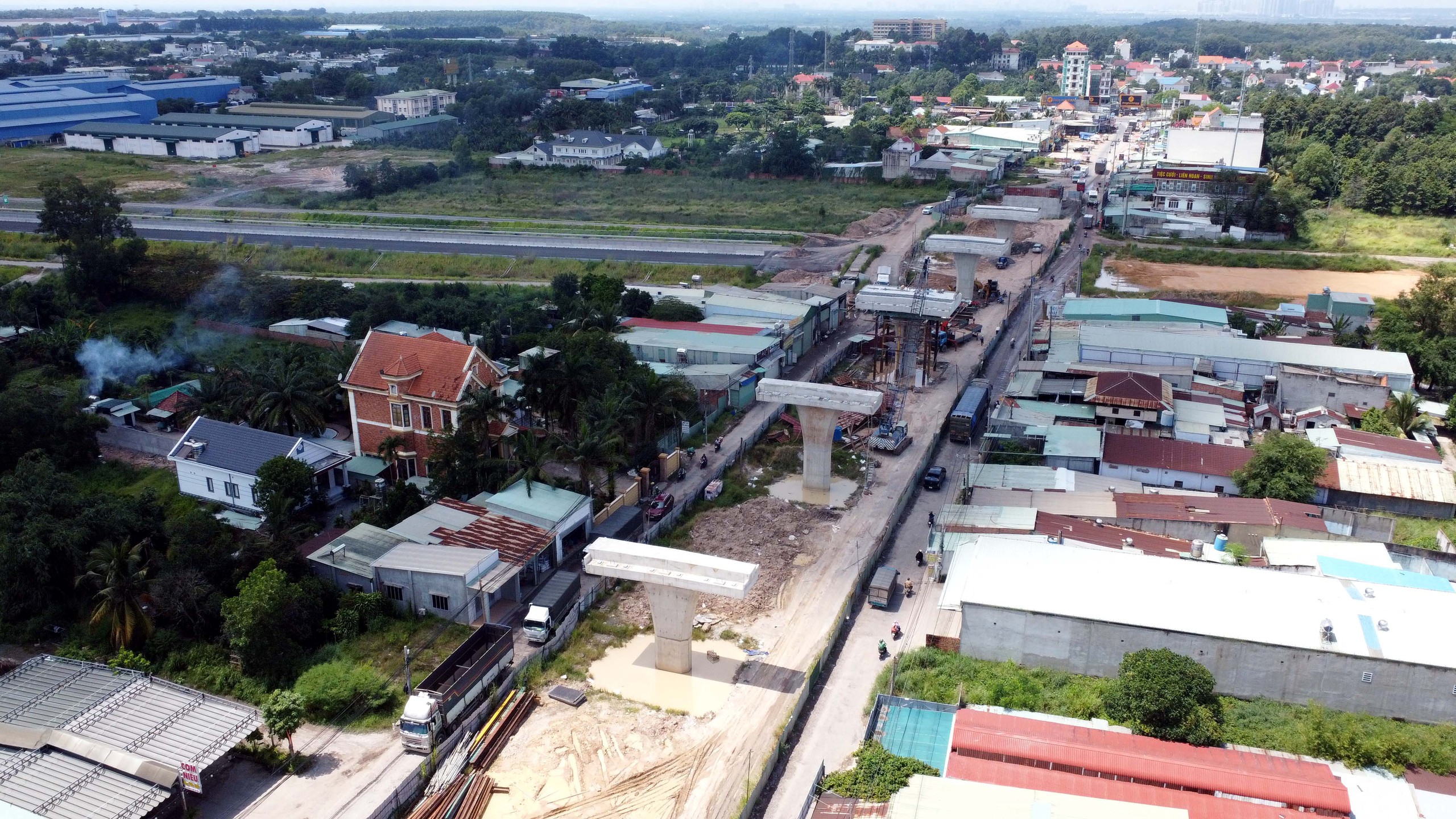 距离通车还有近2个月，边和-头顿高速公路的形态如何？