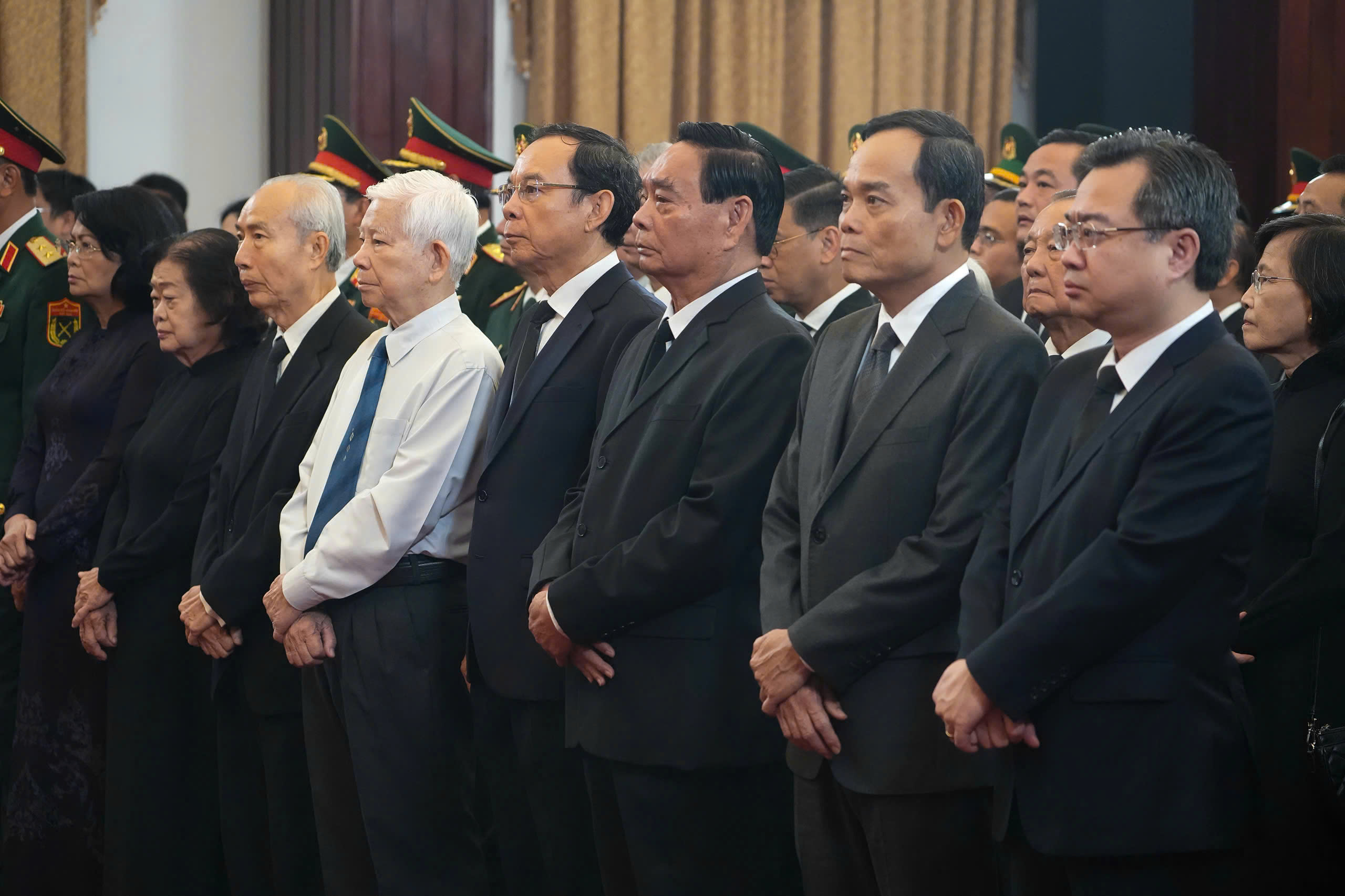 原国家主席陈德良的追悼会