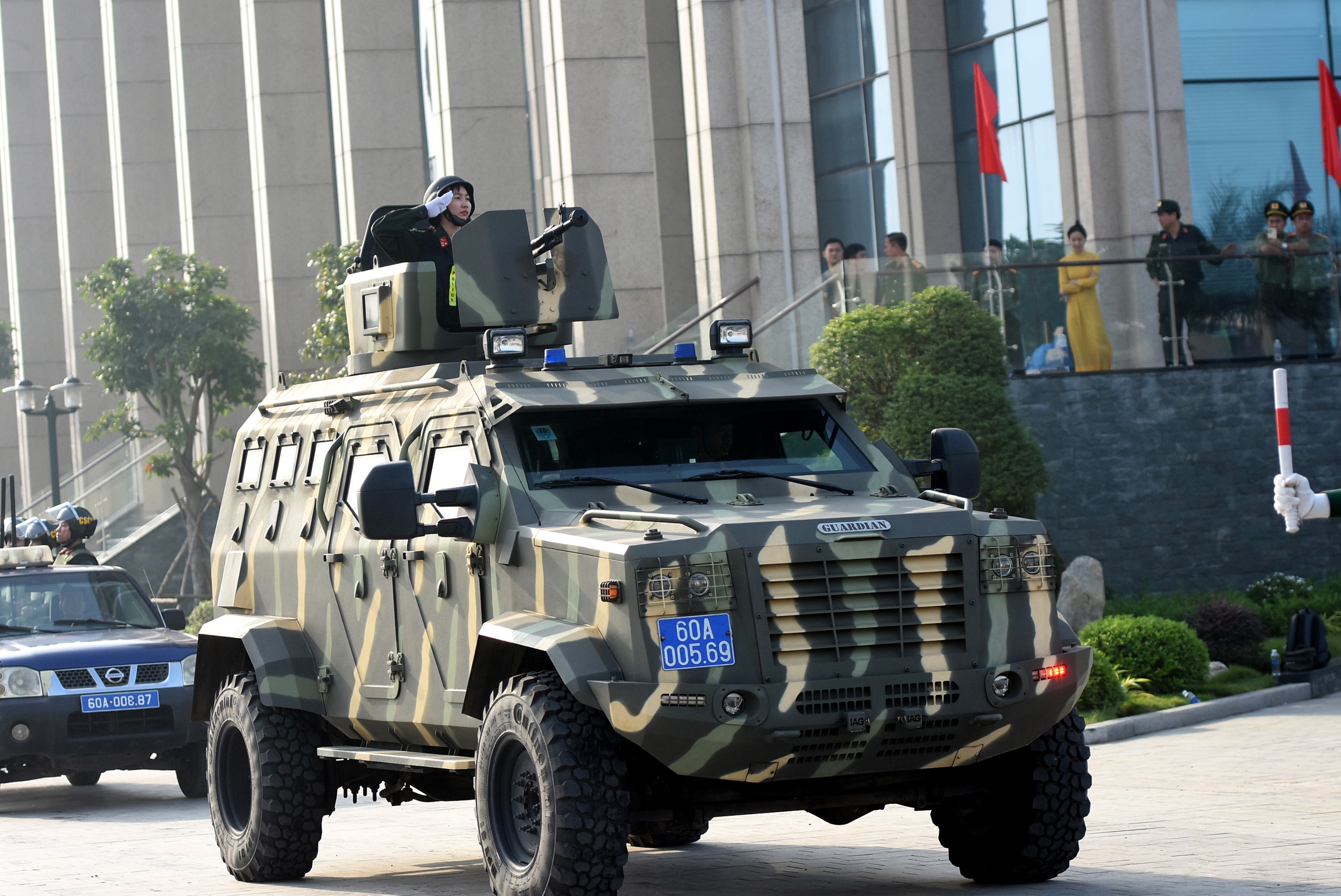 确保龙城机场首航及各项活动的绝对安全