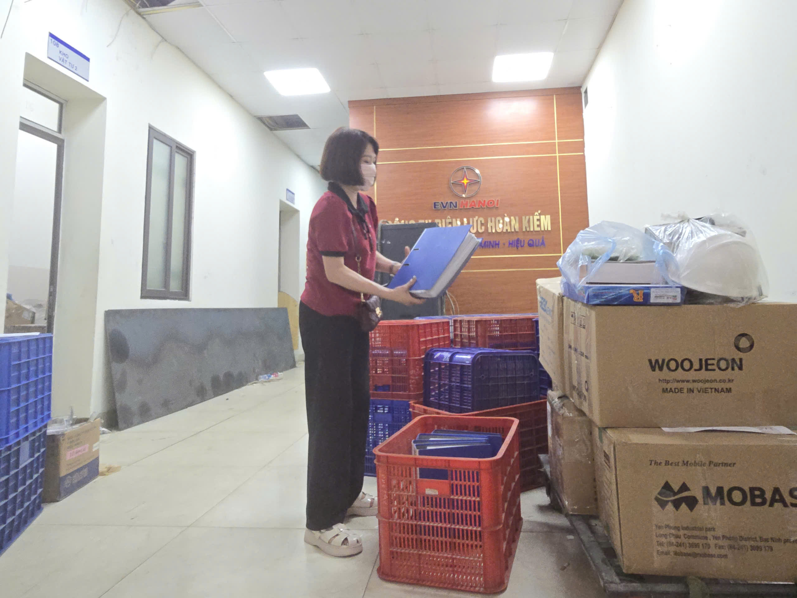 围绕还剑湖的‘钻石’土地上许多机构正在搬迁总部以建设公园
