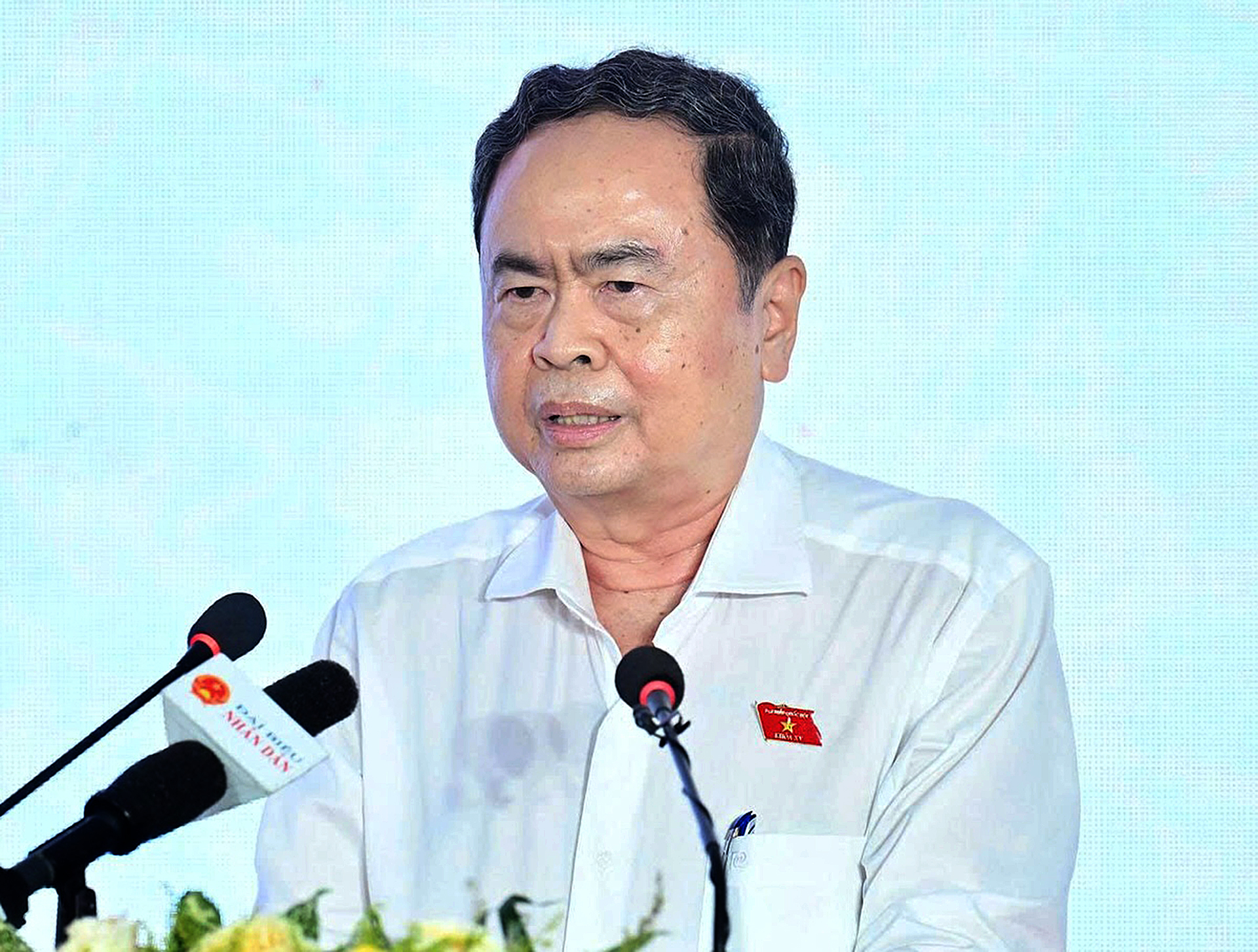 国会主席：全面革新活动，将组织法律建设论坛