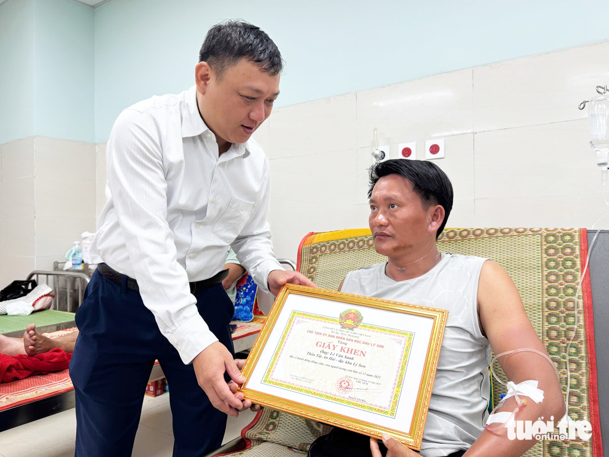 李山主席：在海上漂流超过48小时后幸存是奇迹