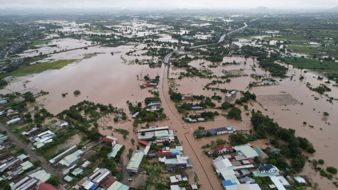 林同省近3300栋房屋因洪水深陷