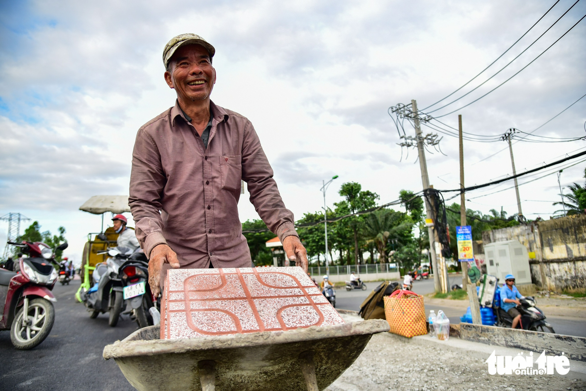 平昭1桥静空提升三个月后的形态，居民因交通拥堵减轻而高兴