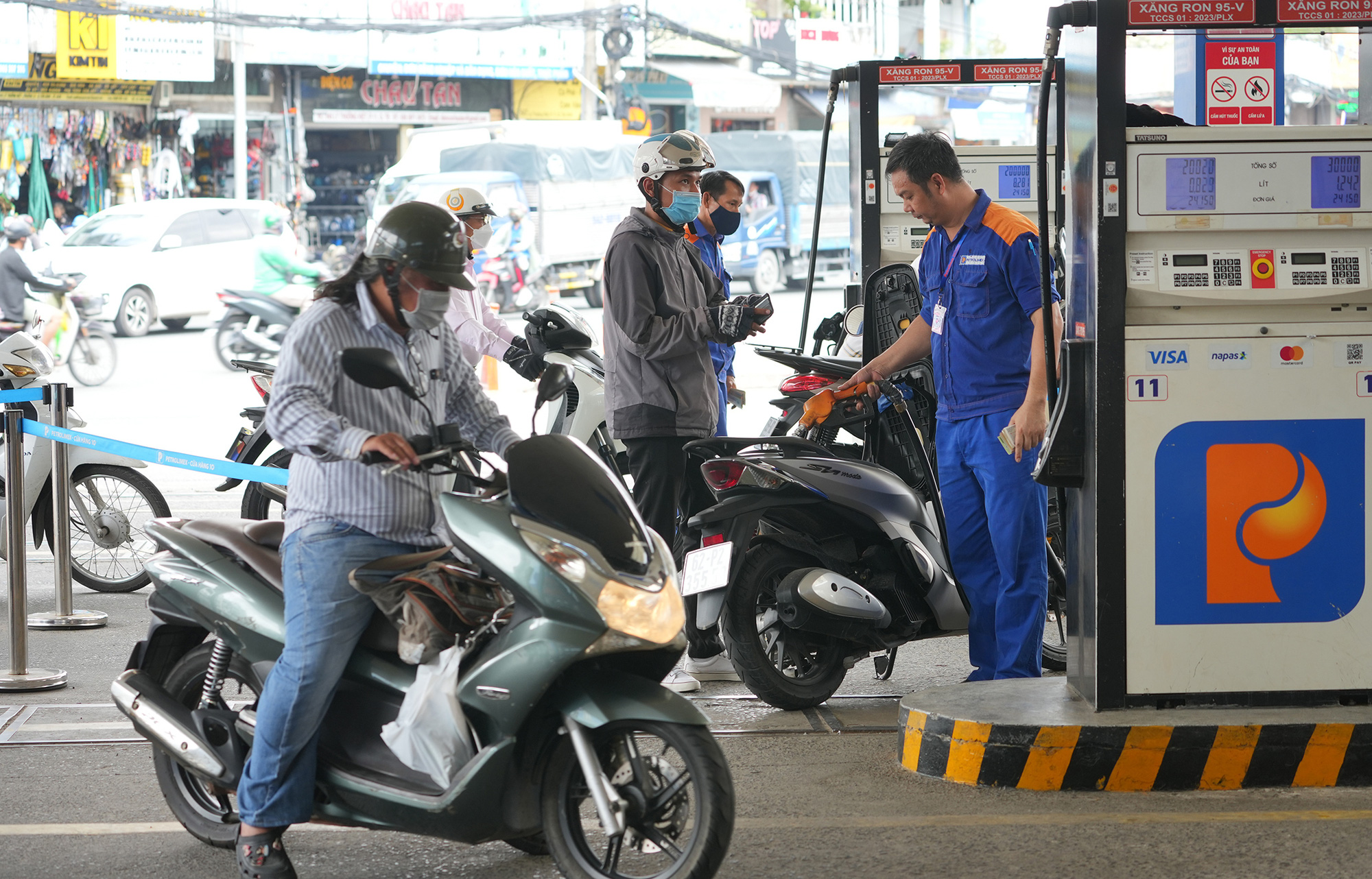 6月6日早间新闻：为何处罚石油证券？Petrolimex即将支付千亿股息