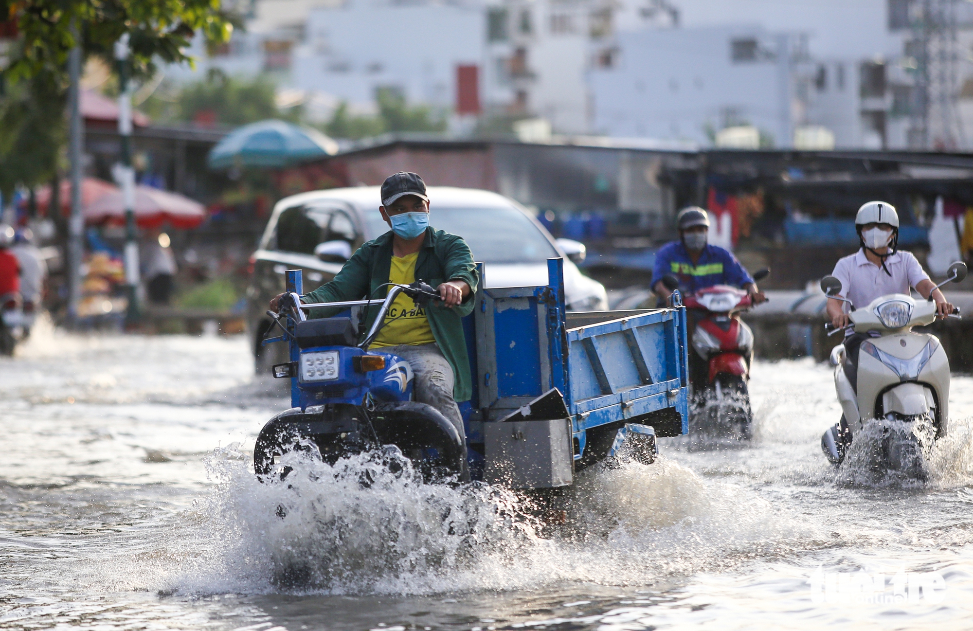 胡志明市超过20条道路因潮汐超过警戒线面临淹没风险