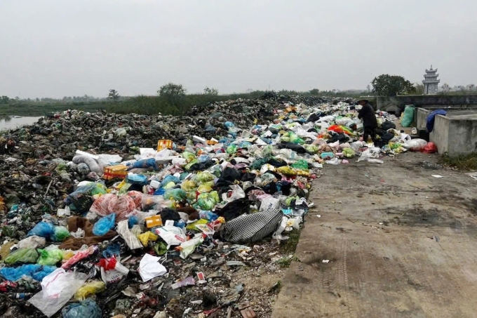 海防市将关闭400多个垃圾场