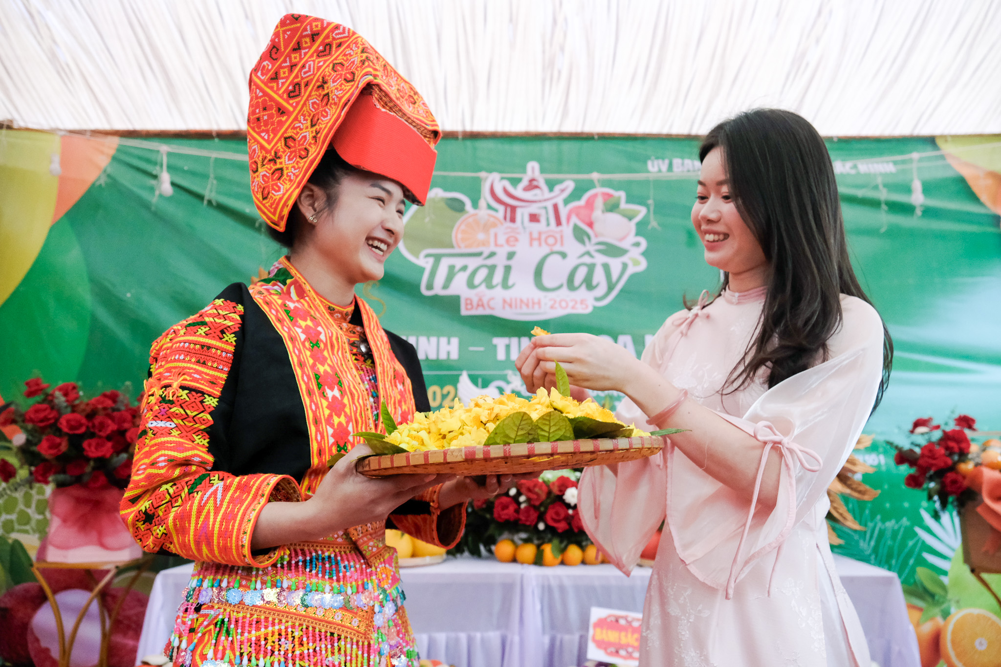 北宁水果节开幕，为中部-西原地区洪灾居民捐款超过6.3亿越南盾