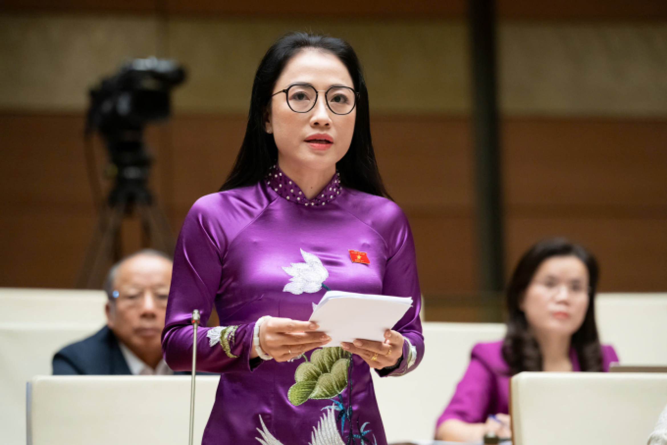 国会议员:'不要让医生一边救人一边害怕被攻击'