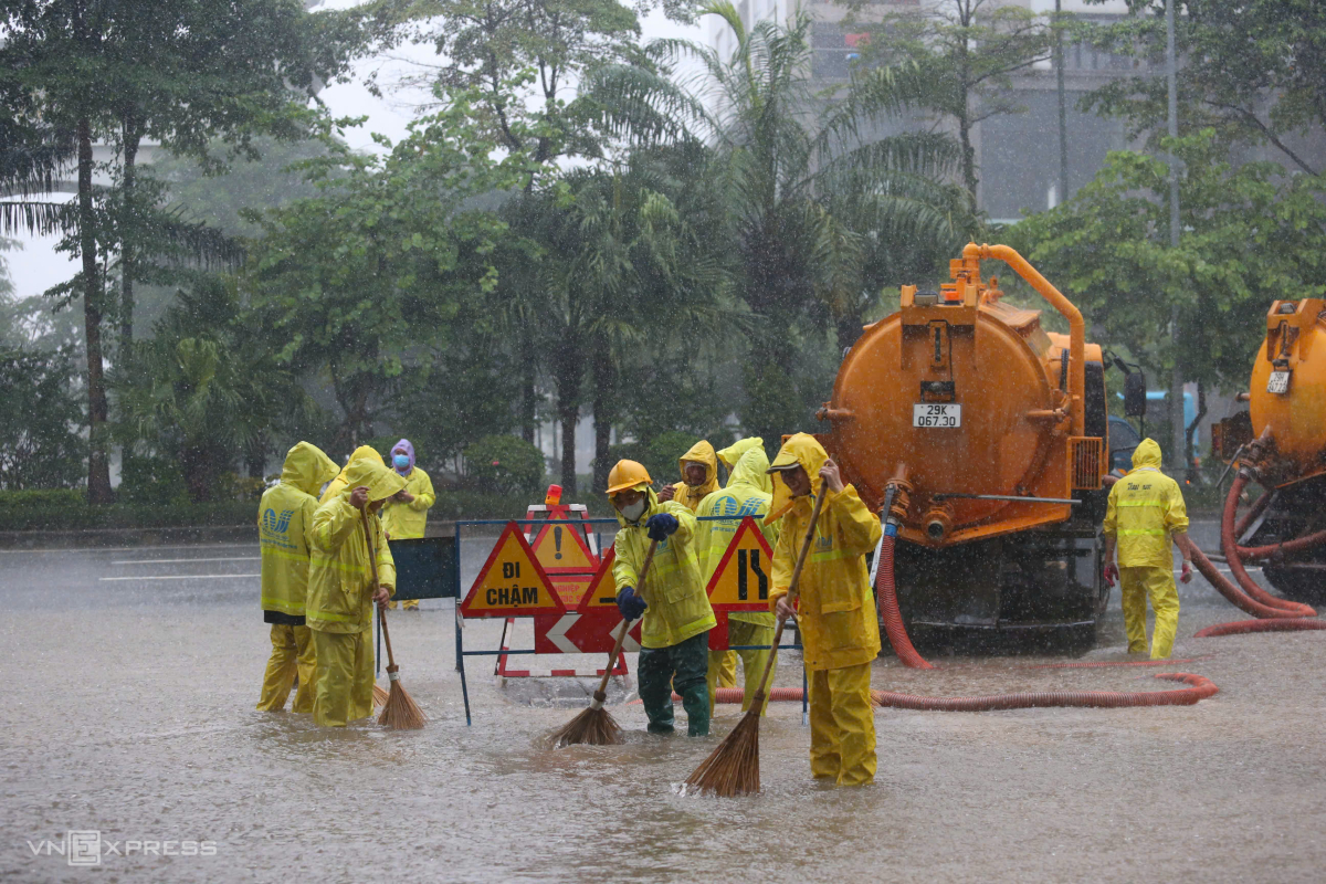 河内大面积内涝，越南北部多地因洪水疏散