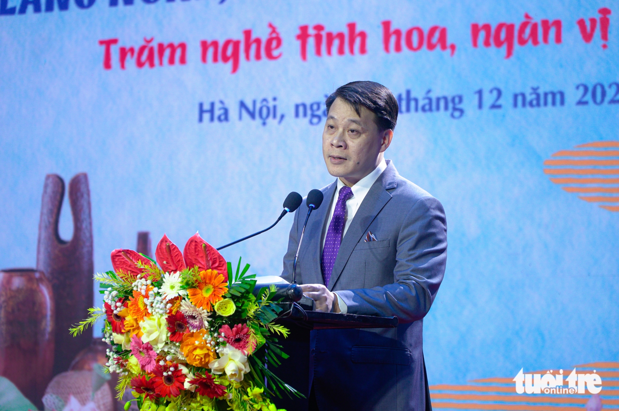 周末在郑功山步行街品尝八场宴席、清池卷粉……