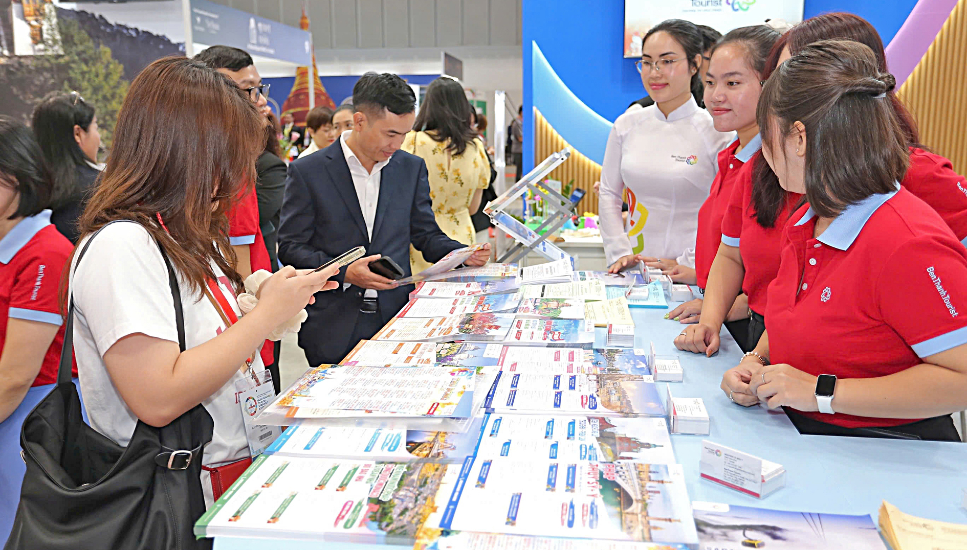 抢购超值旅游套餐，体验2025年胡志明市国际旅游博览会绿色旅游