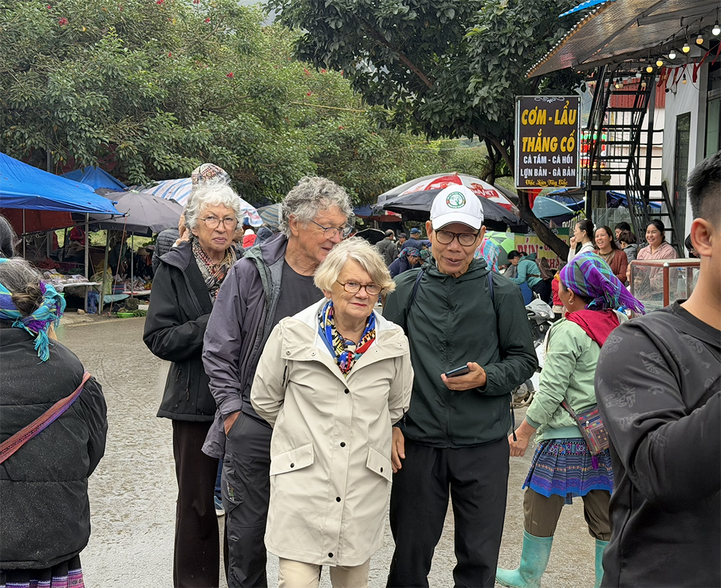 连续暴雨导致旅游业举步维艰