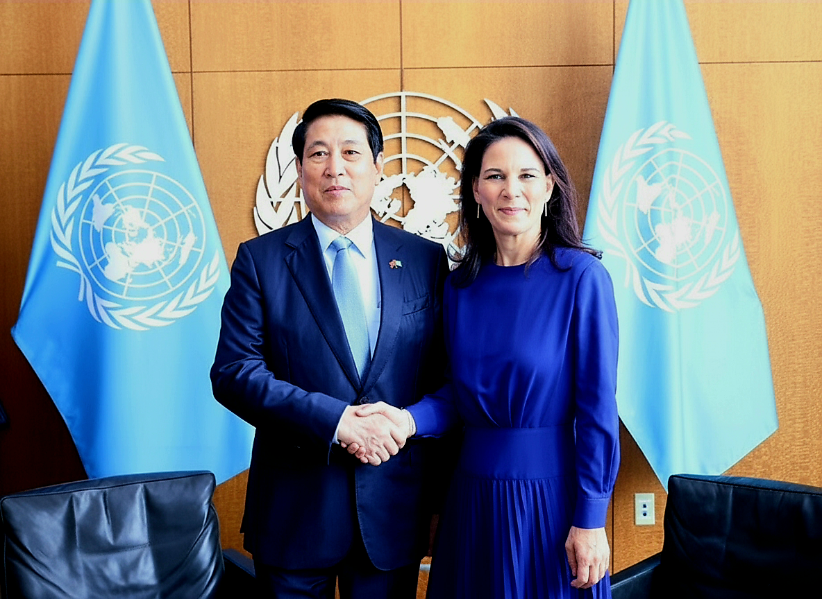 国家主席会见土耳其、伊拉克领导人和联合国大会主席