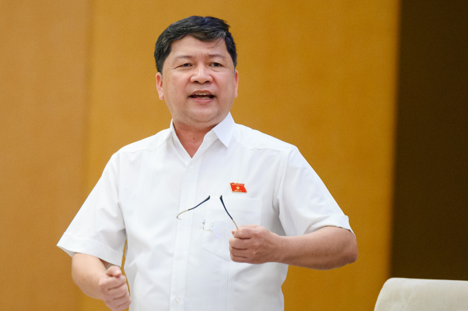 “需要明确新闻集团模式的必要性”