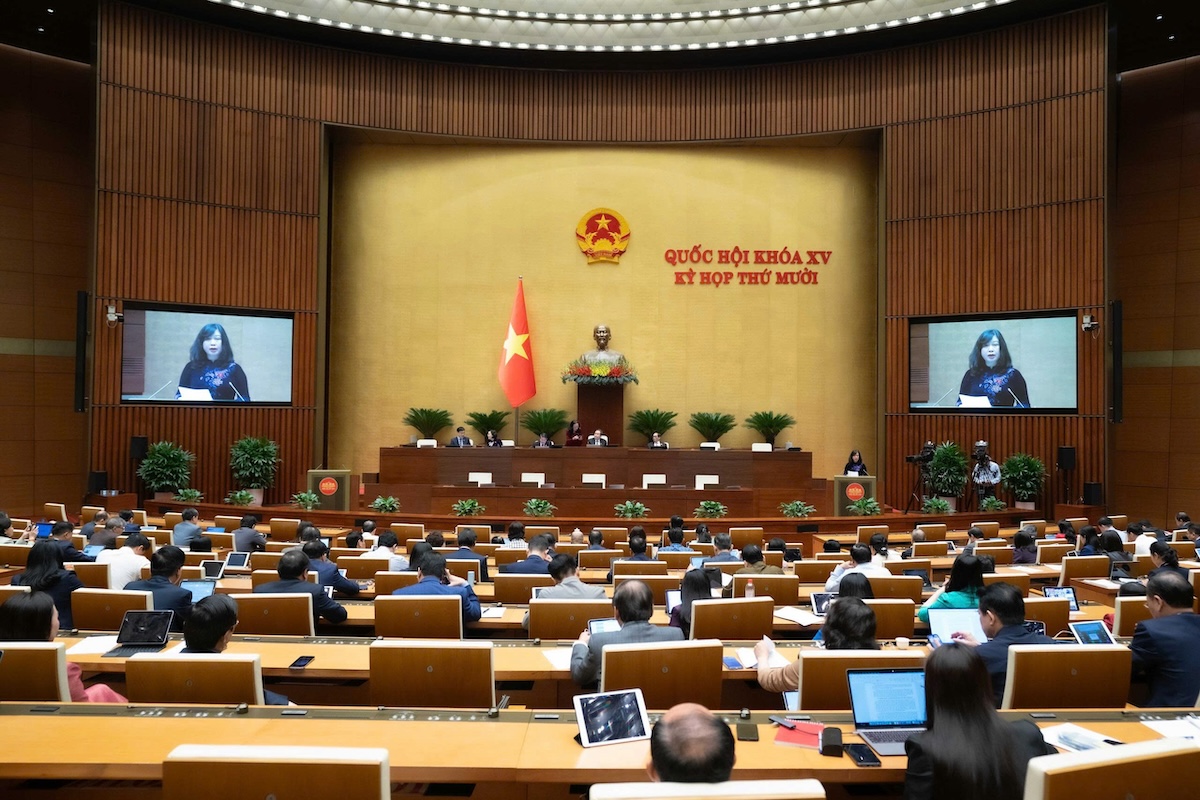 国会决定：女性生育第二个孩子时享受7个月产假，优先购买社会住房