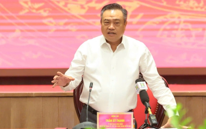 河内鼓励居民在线工作以应对台风