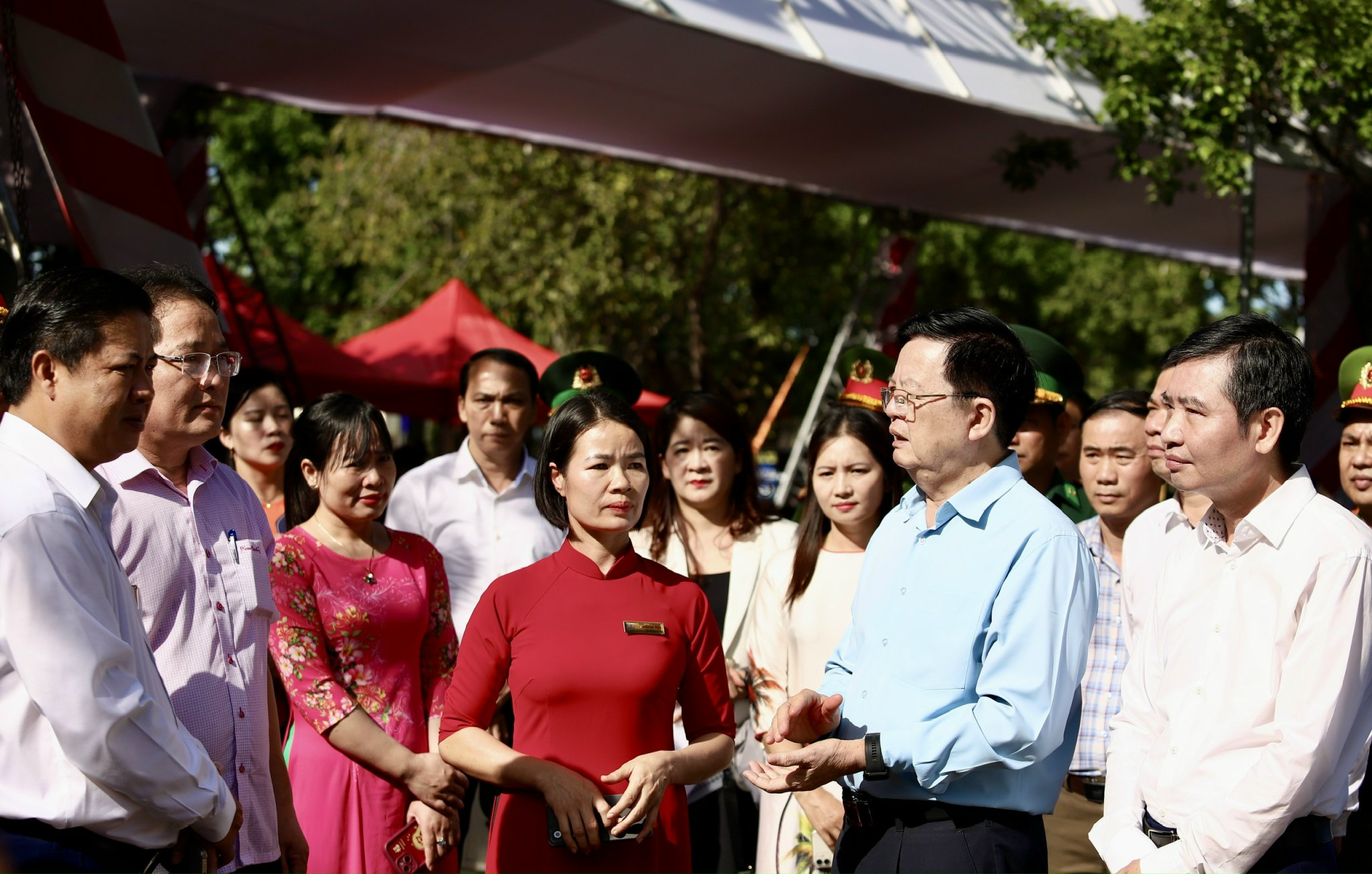 边境各乡联级寄宿学校同步开工