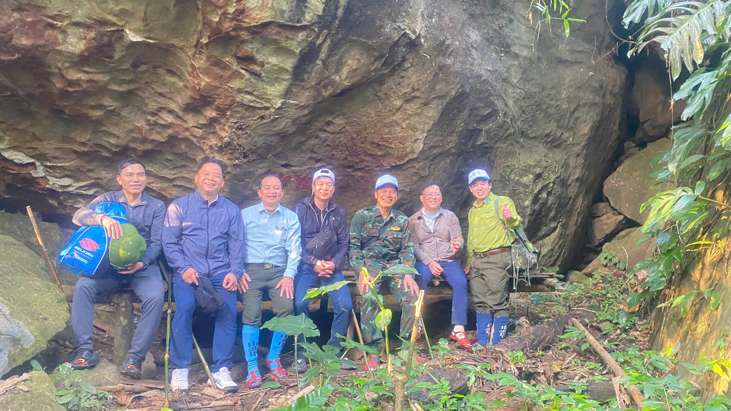 开通征服Pù Luông峰线路，吸引喜爱冒险旅游的游客来到Thanh地区