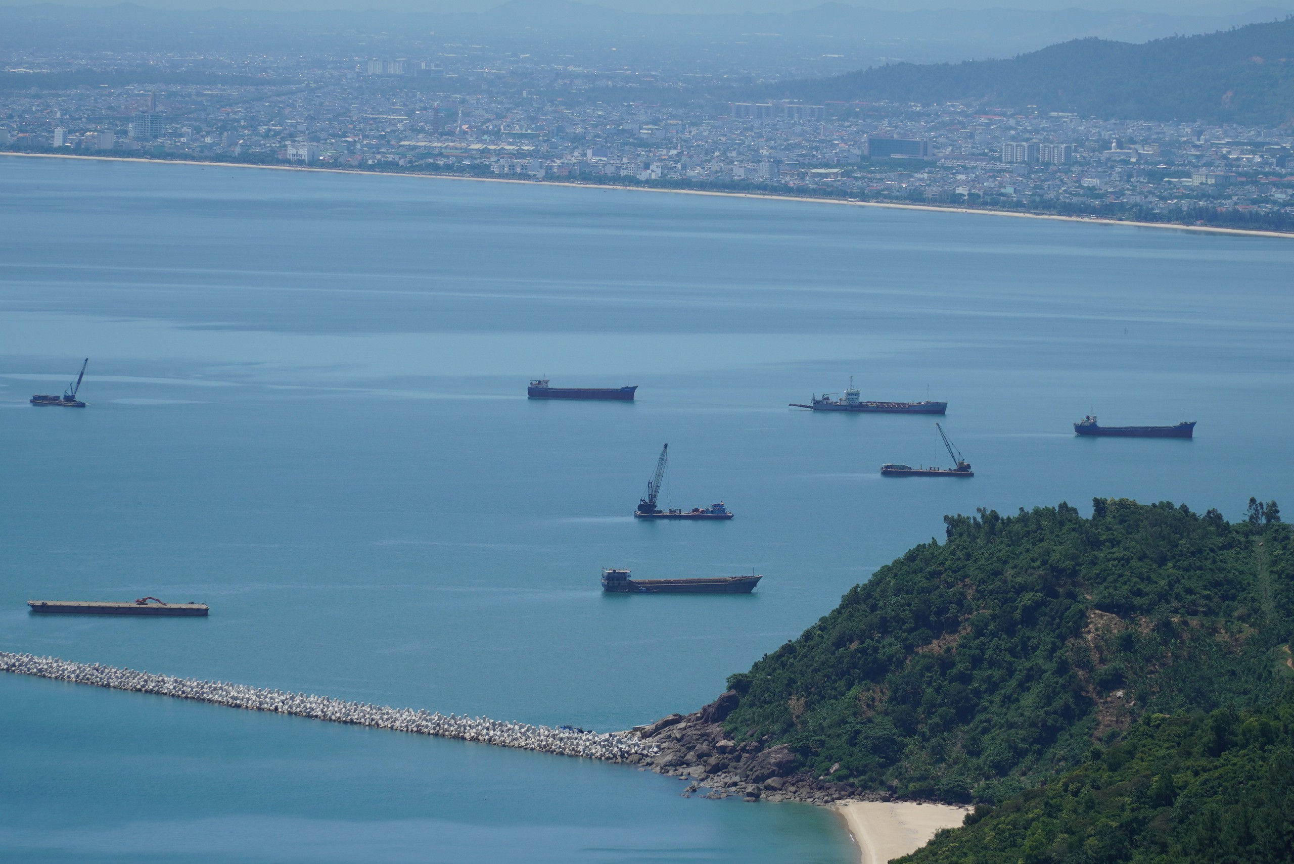 岘港将在海上建造五个类似迪拜模式的浮岛群
