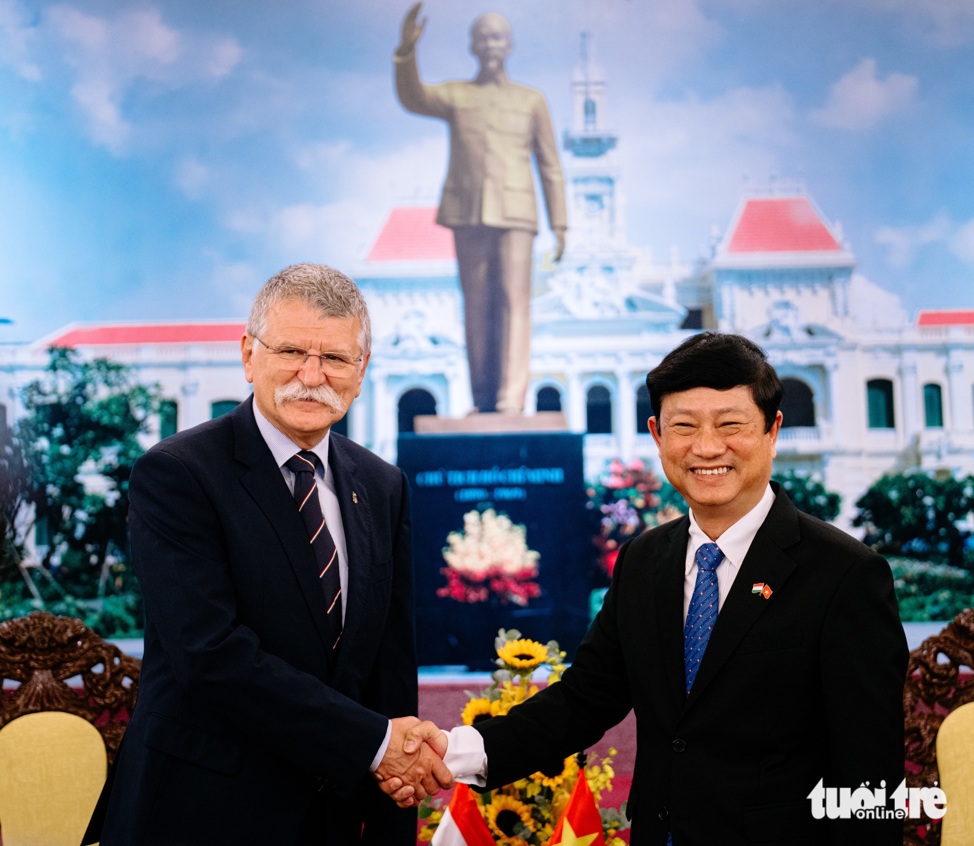 匈牙利国会主席：胡志明市在10年内取得了巨大进步