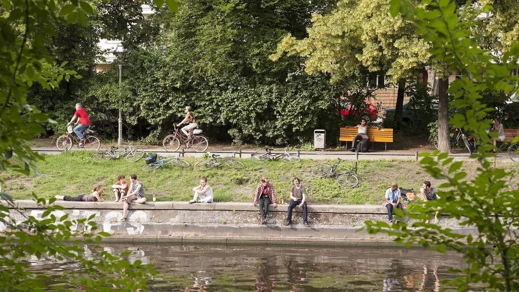 旧第四区夜街意外入选世界十大最具吸引力街道