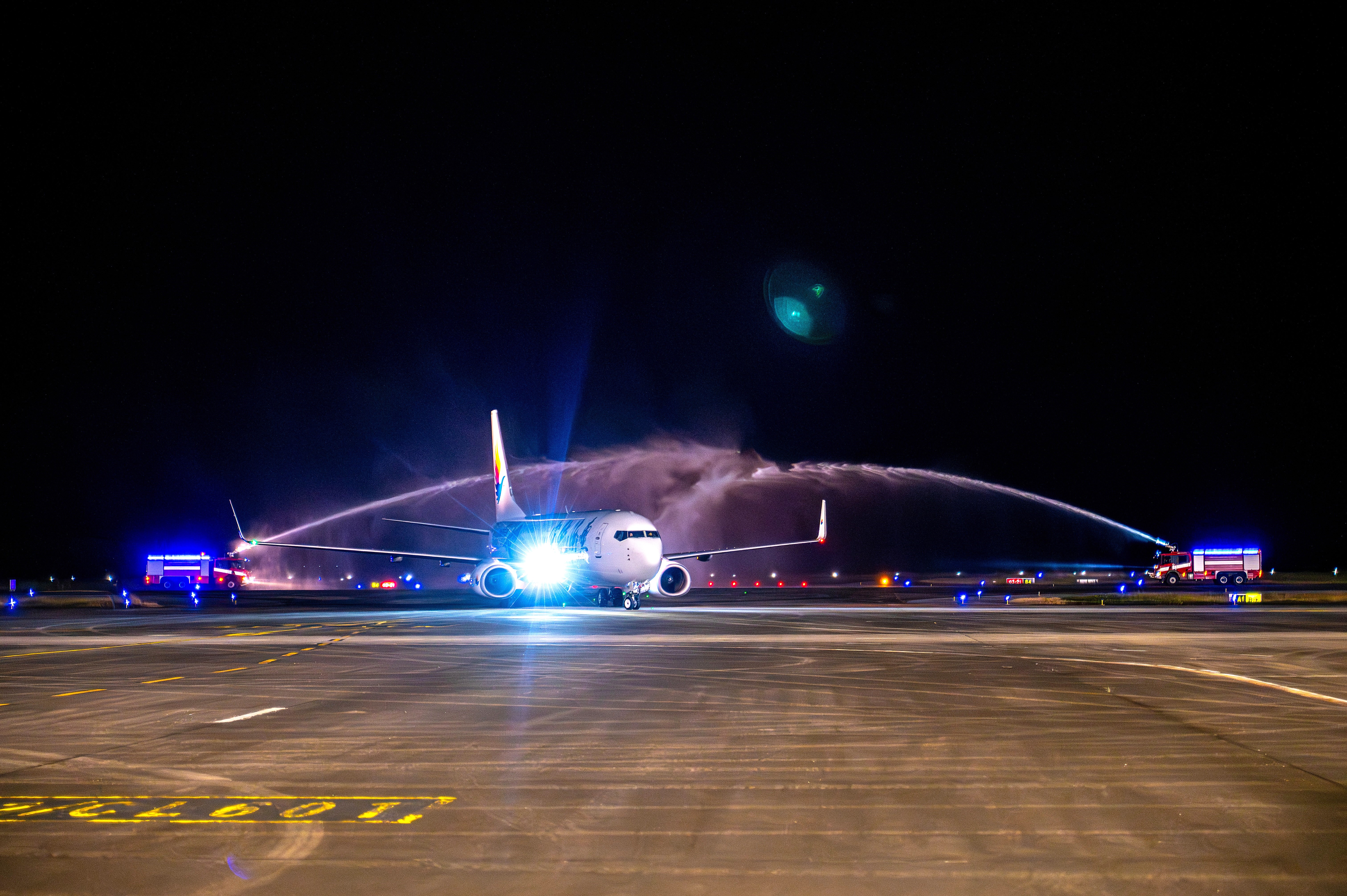 云屯正式开通至深圳的包机航班