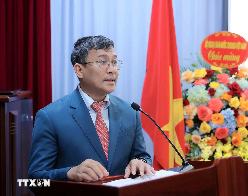 杜文战出席朝鲜劳动党成立纪念招待会