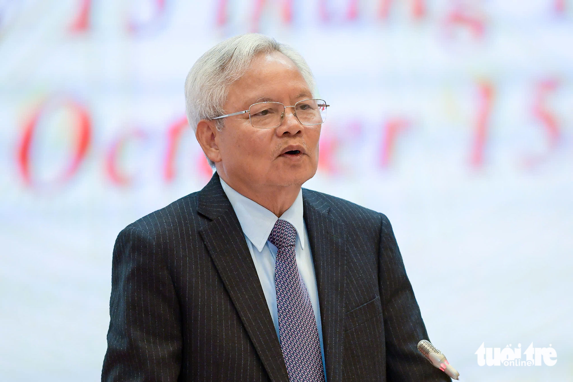 为实现2030年人均GDP达到8500美元目标，草案文件中的许多新点