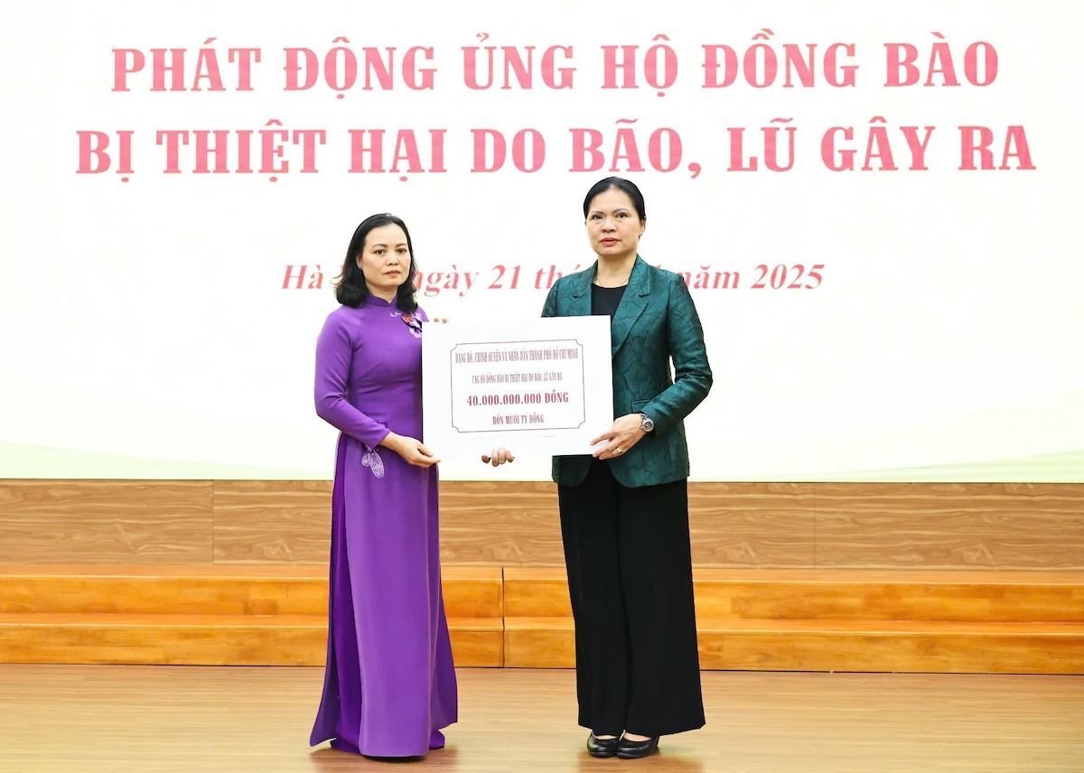 超过1120亿越南盾支持中部和西原地区同胞克服洪涝灾害后果