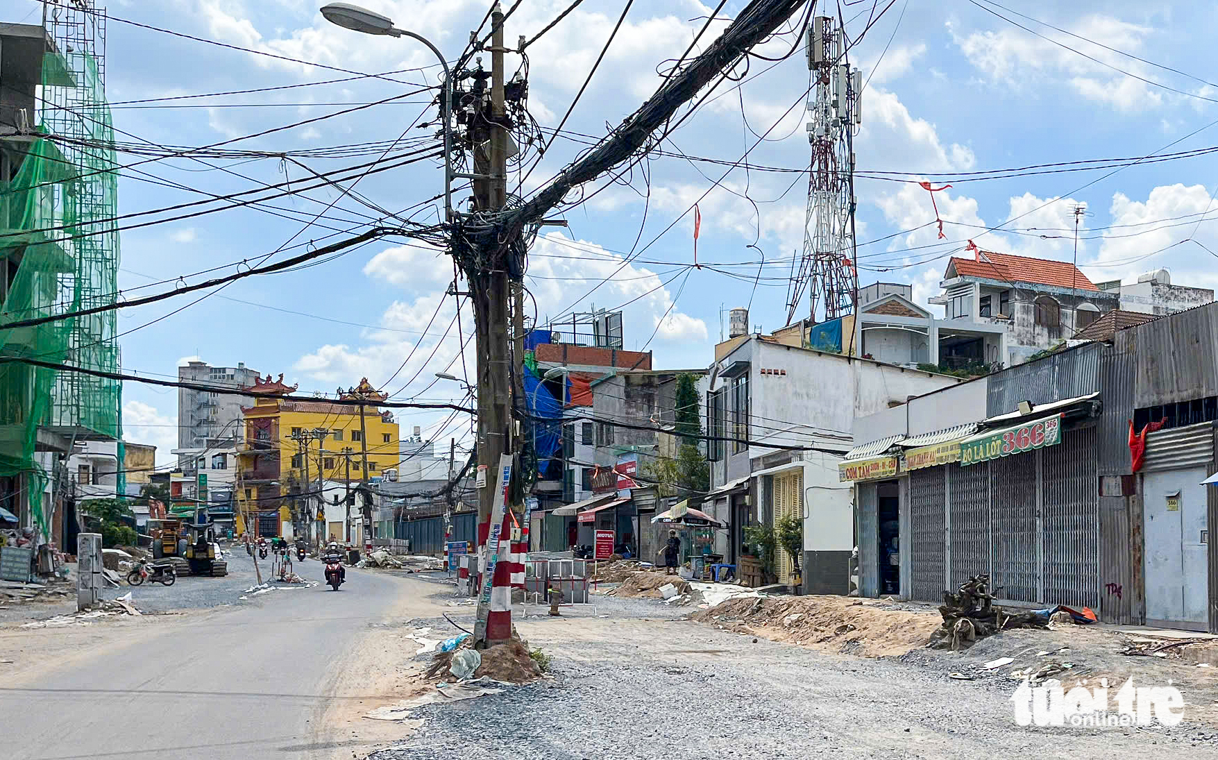 电力行业建议如何快速迁移即将完工道路中的电杆？