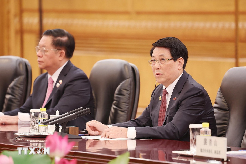 越南国家主席梁强与中国国家主席习近平举行会谈